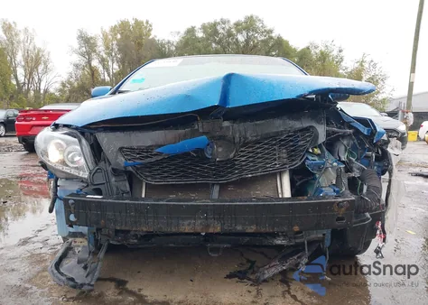 2010 Toyota Corolla S из США, поврежденный, VIN 2T1BU4EE7AC474737